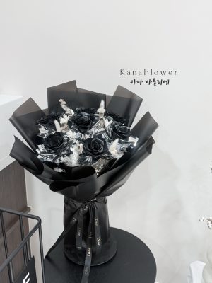 img_1975-2 2026 V11 大花束-黑騎士